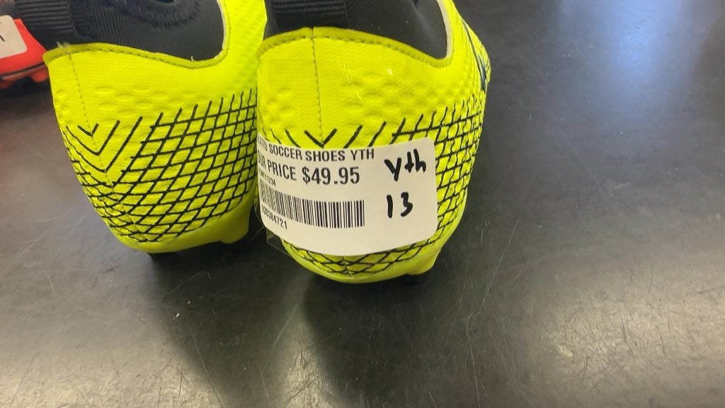 Elatto Youth Soccer Cleats - Neon Yellow/Black - Size 13