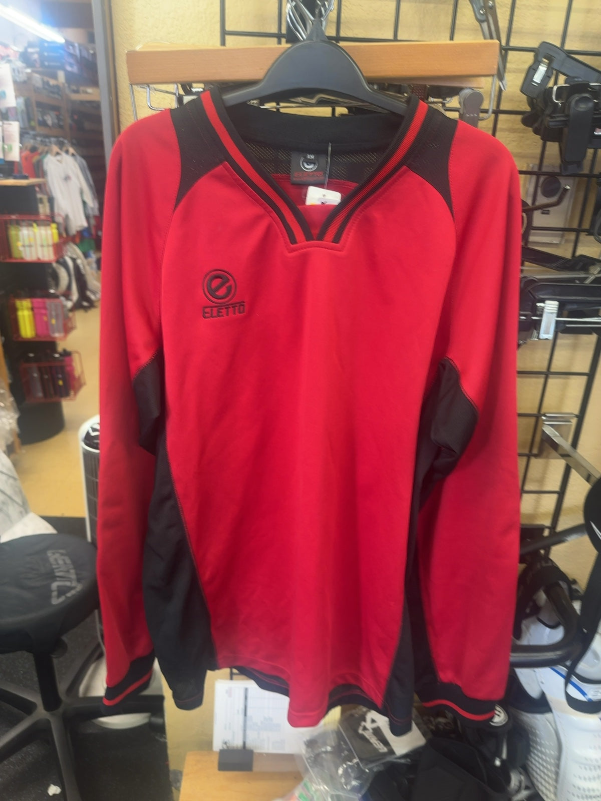 Eletto Soccer Goalie Jersey - Red/Black - Senior Medium
Brand new with tags