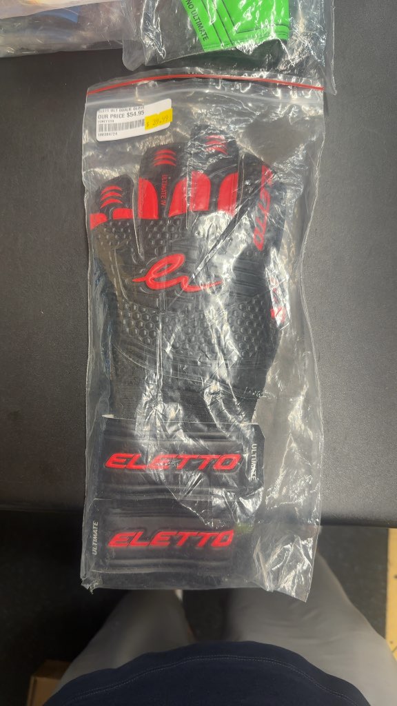 Eletto Ultimate IV Soccer Goalie Gloves - Black/Red size 8 brand new