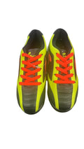 Eletto Youth Indoor Soccer Shoes - Size 13
Indoor shoes