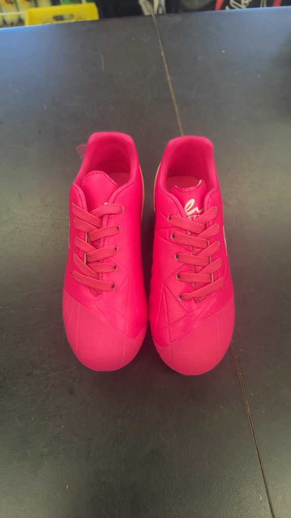 Eletto Youth Soccer Cleats - Pink - Size 13.5