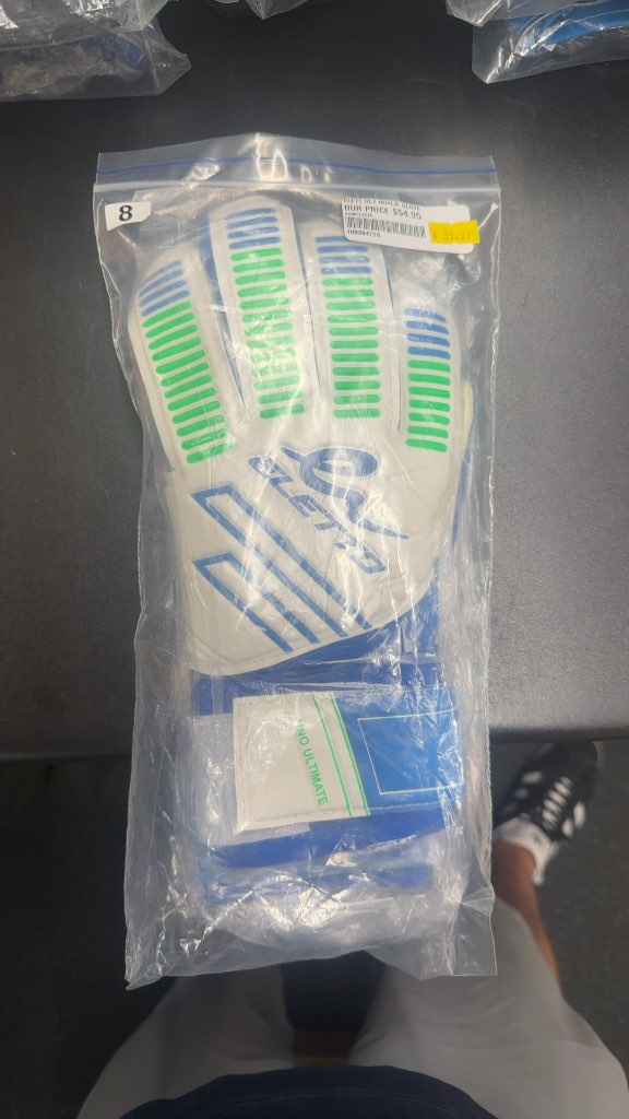 Elite Sport Neo Ultimate Soccer Goalie Gloves - Size 8 brand new