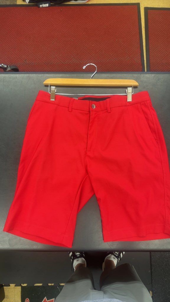 Galvin Green Golf Shorts Red New Size 34