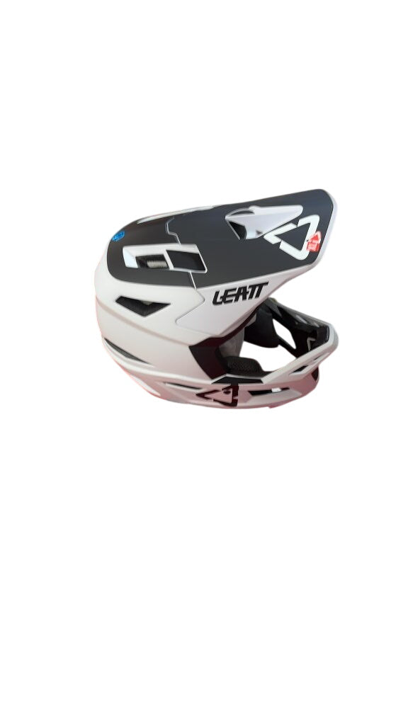 Leatt Gravity 4.0 MTB Helmet - XL - White/Black-
Brand new