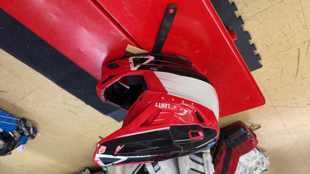 Leatt Gravity 8.0 MTB Helmet - XL - Red/Black-Brand new with tags on