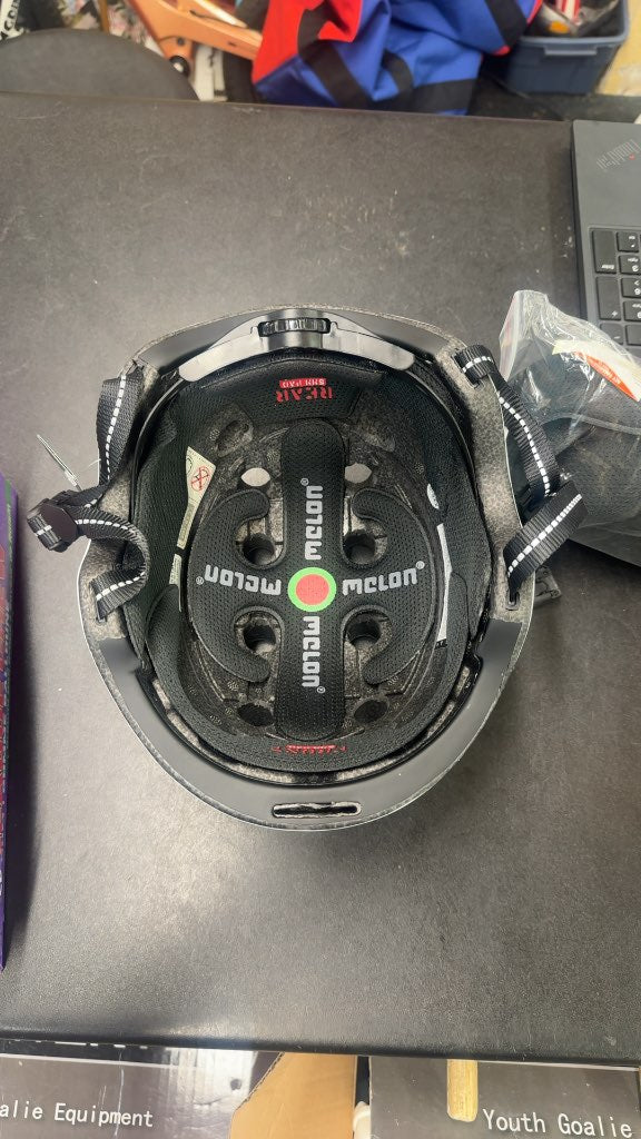 bike helmet berlin Melon Urban Active XL/XXL-New Whether speeding through your commute or enjoying a breezy weekend the 2022 Bern Hudson Helmet is certified to keep you safe Melon Bike Helmet Berlin Matte