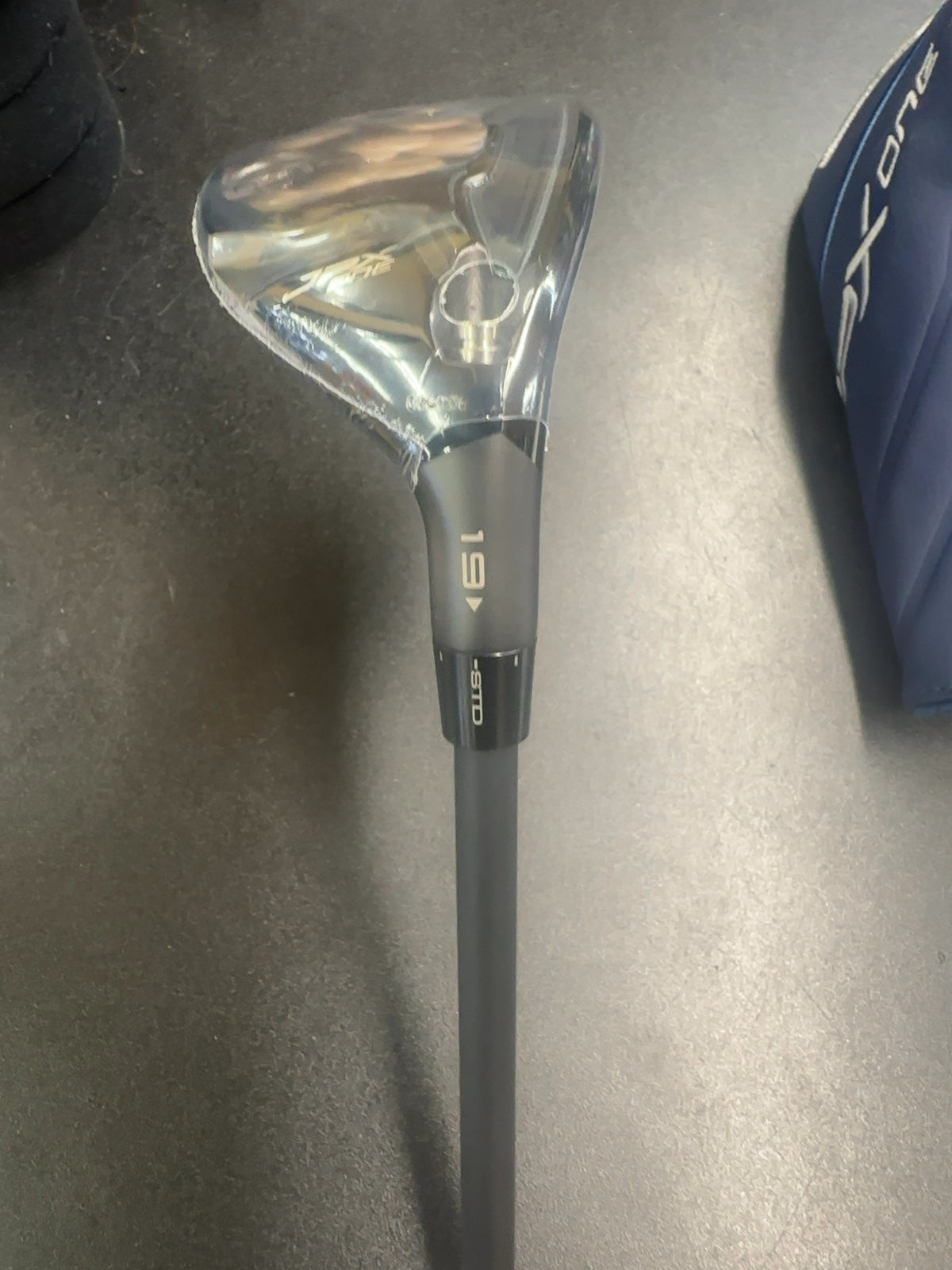 Mizuno JPX Fli-Hi 19° Hybrid - Tensei Blue 75HY Stiff Flex
Brand new in wrapper