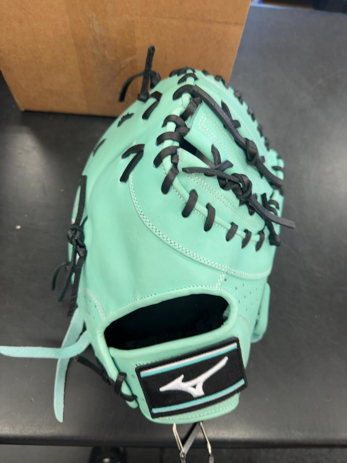 Mizuno MVP Prime Elite X 12.5" Fastpitch First Base Mitt