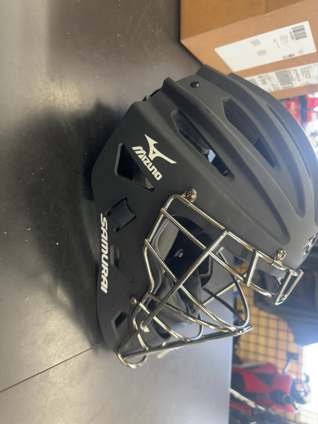 Mizuno Samurai Adult Catcher's Helmet MSCH200