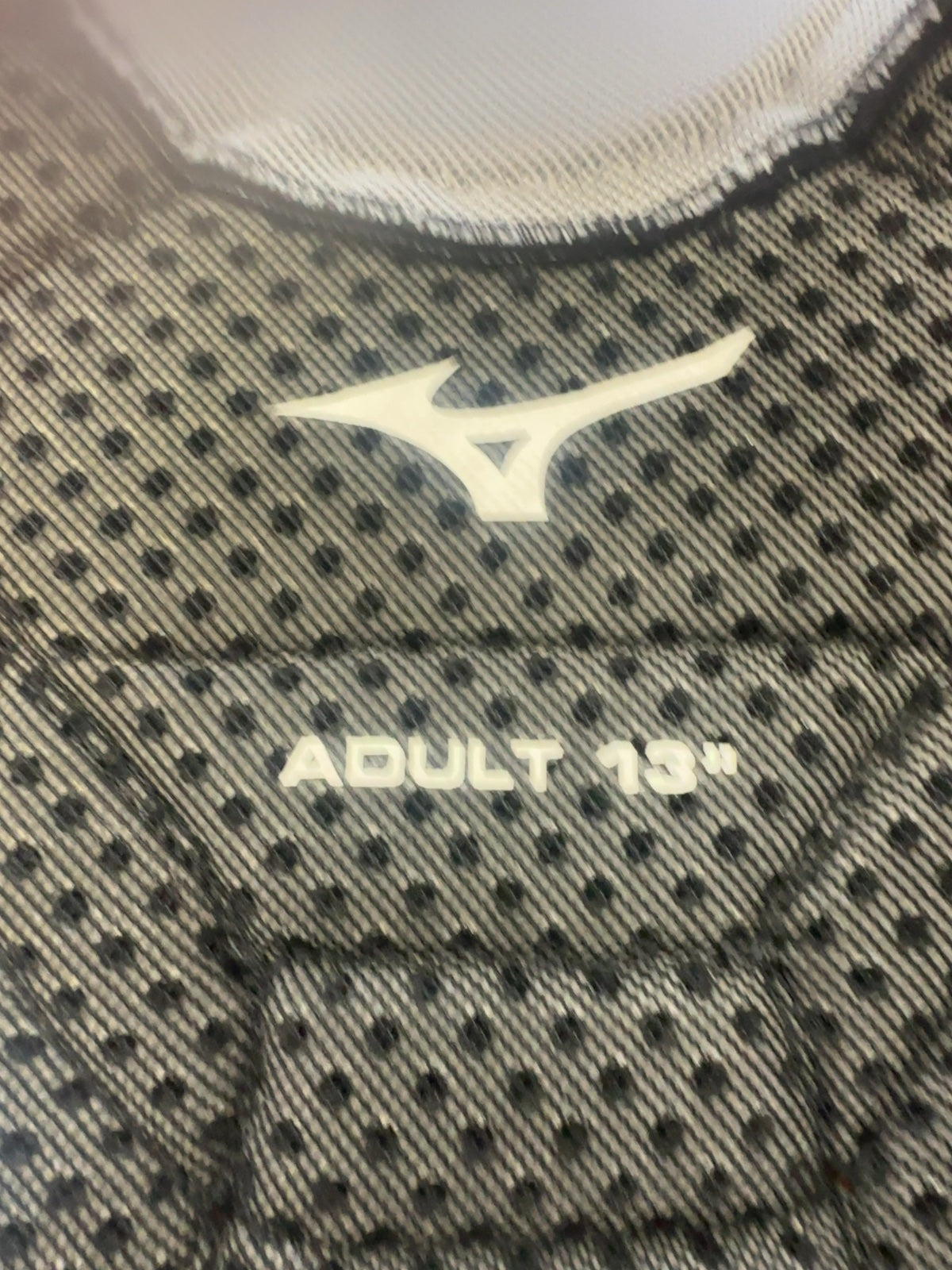 Mizuno Samurai Catcher's Chest Protector - Adult 13"