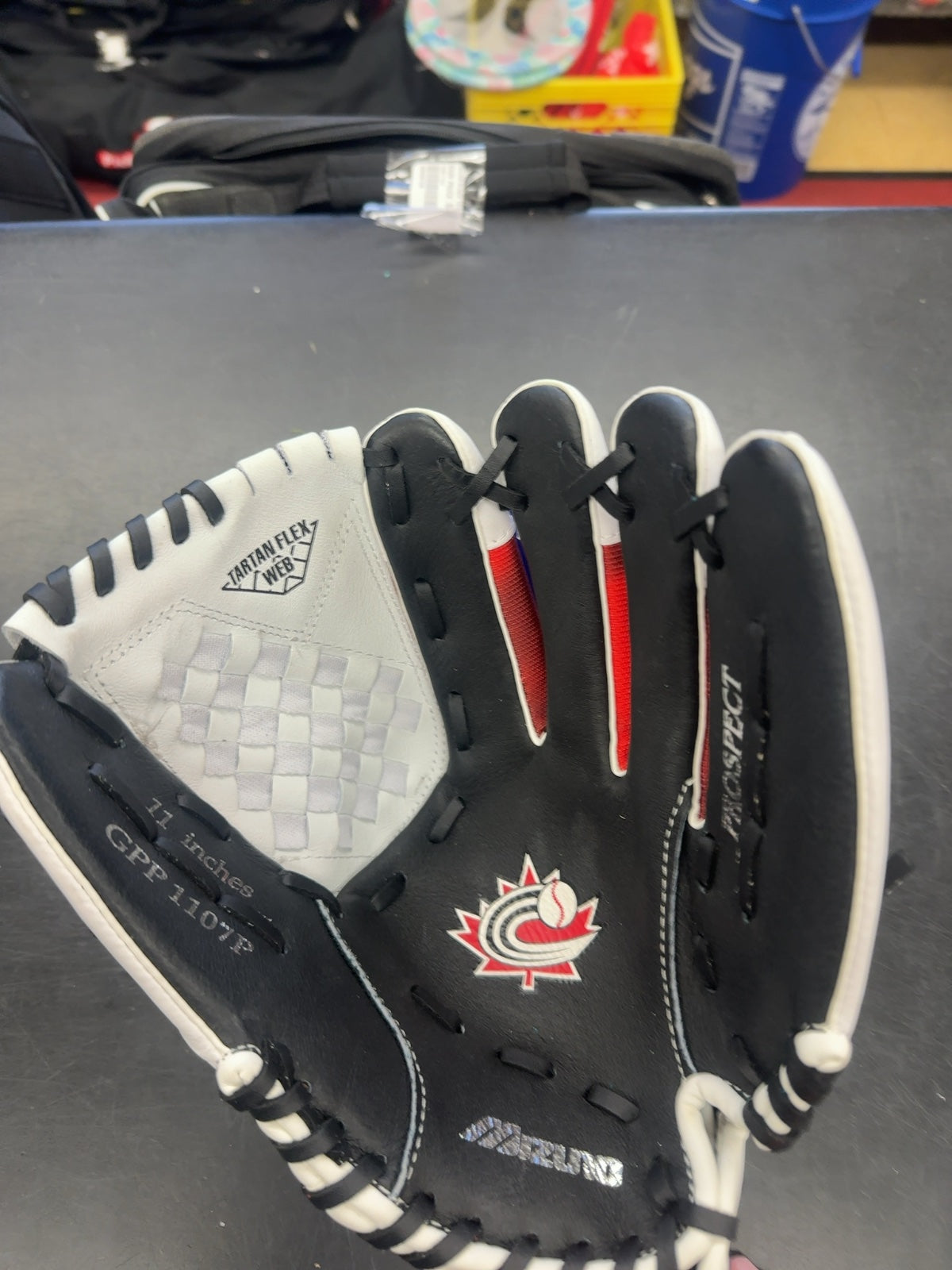 Mizuno Team Canada Prospect 11" Baseball Glove - GPP 1107P