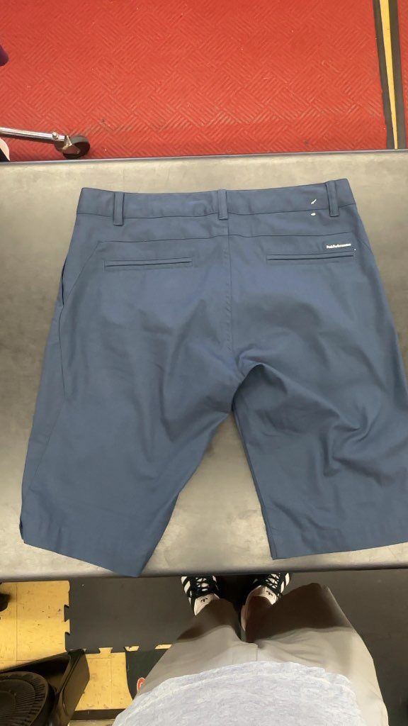 Peak Performance Women's Golf Shorts Navy Blue Size 30-New