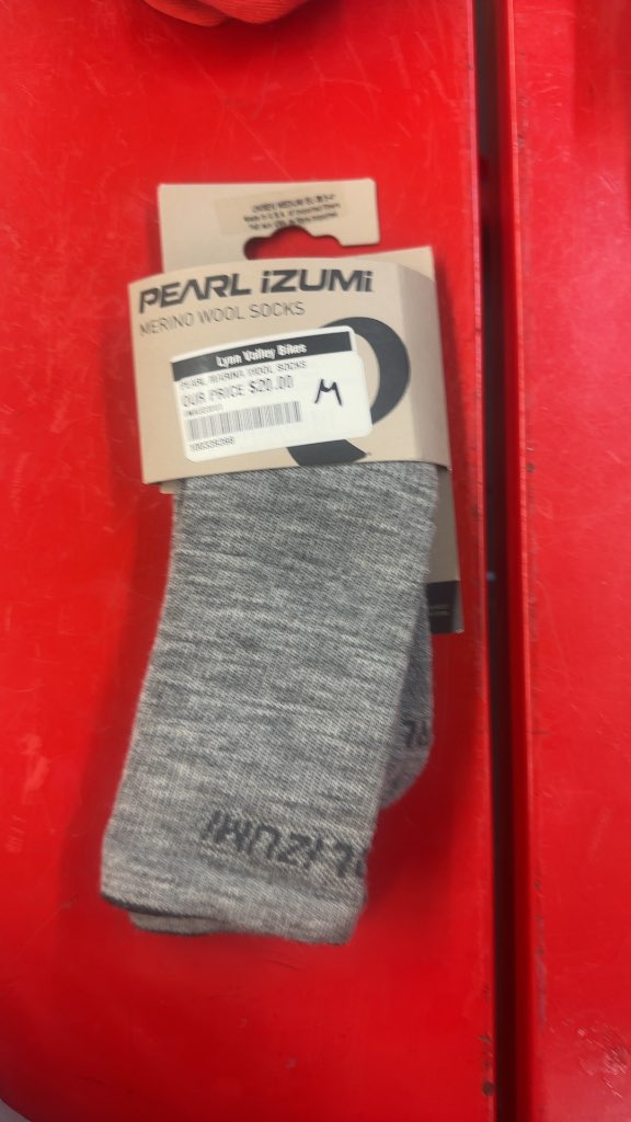 Pearl Izumi Merino Wool Socks Grey New Medium