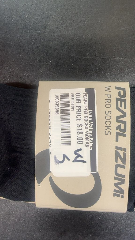 Pearl Izumi Women's PRO Cycling Socks Black New Small