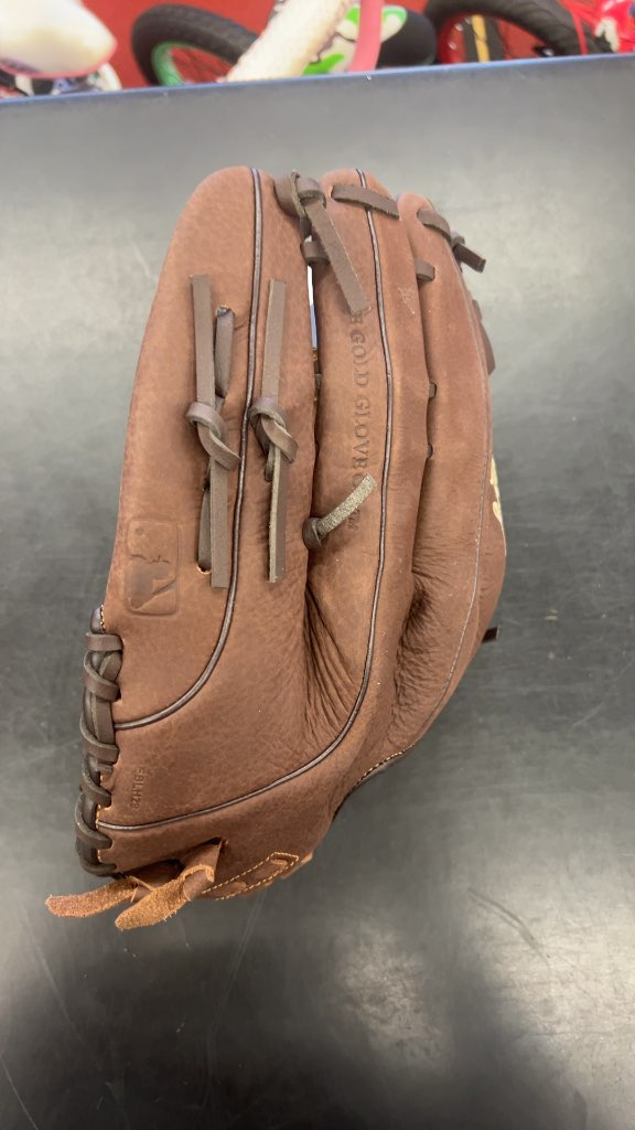 Rawlings Player Preferred 14" Baseball Glove Basket-Web NWT