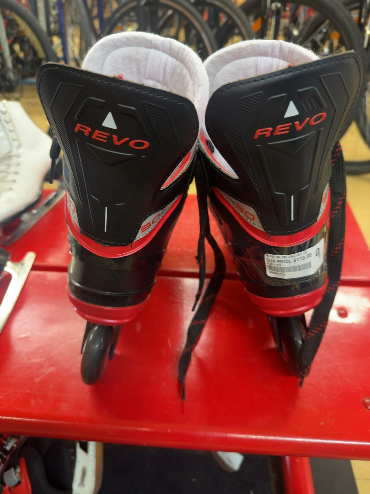 REVO 30 Senior Inline Hockey Skates - Size 9