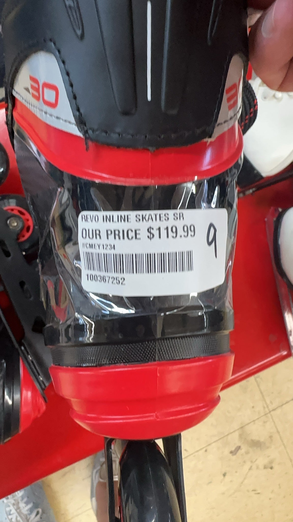 REVO 30 Senior Inline Hockey Skates - Size 9
