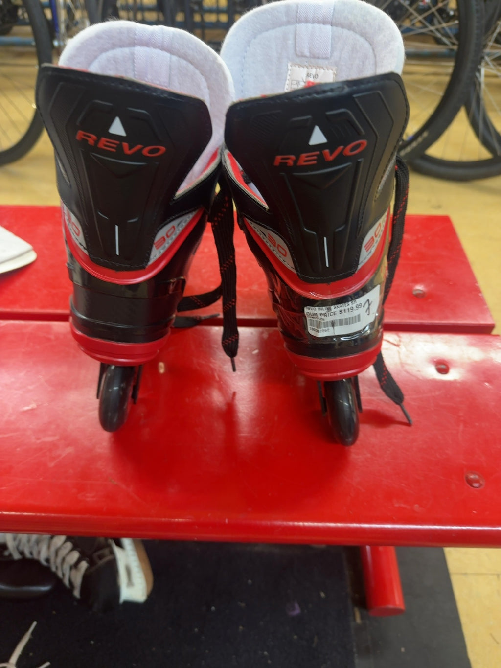 REVO Senior Inline Skates - Size 7