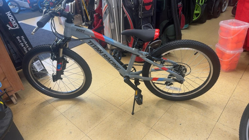 Titan Racing Hades 20" Kids Mountain Bike - Grey - Excellent Condition