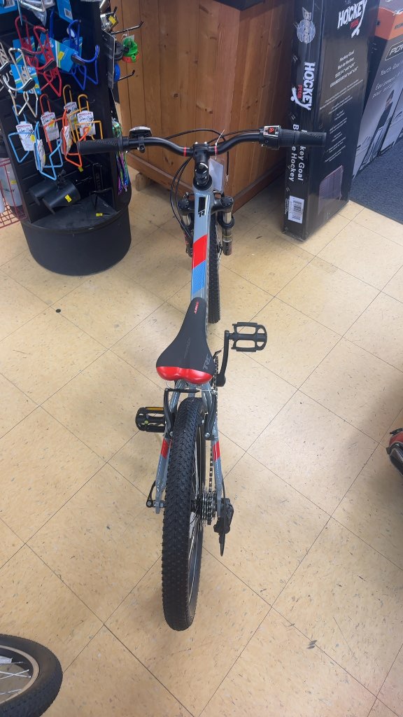 Titan Racing Hades 20" Kids Mountain Bike - Grey - Excellent Condition