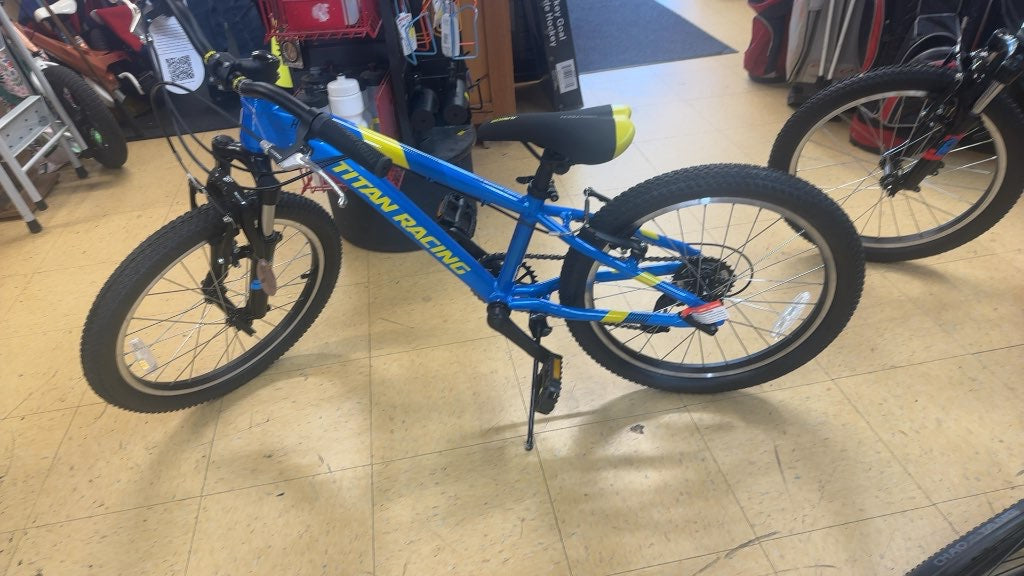 Titan Racing Mountain Bike Hades Blue/Yellow Good Condition 20"