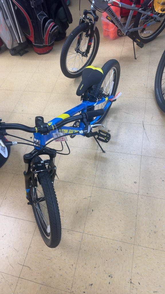 Titan Racing Mountain Bike Hades Blue/Yellow Good Condition 20"