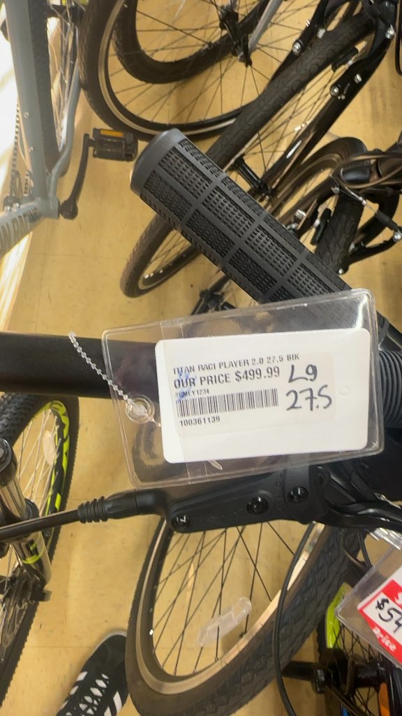 Titan Racing Mountain Bike Player 2.0 27.5" New