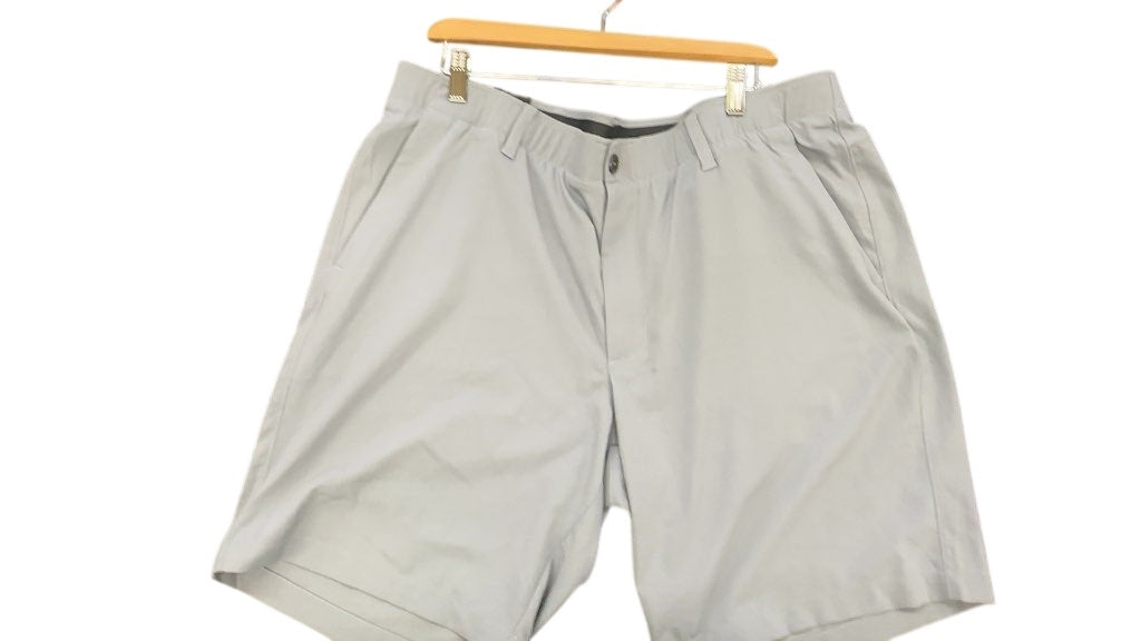 Under Armour HeatGear Golf Shorts Grey New With Tags Size 42